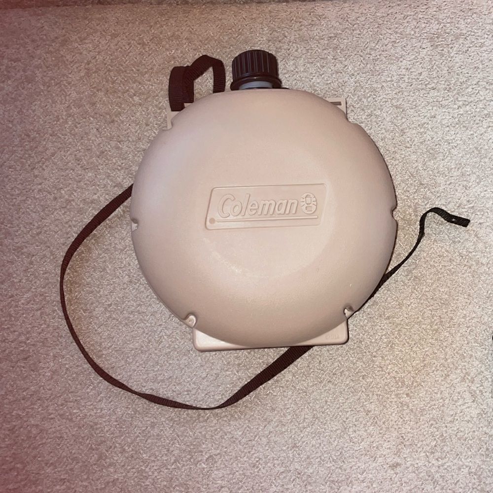 Large Coleman canteen